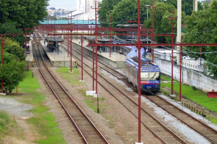 Sem investimentos, Linha 10-Turquesa perde passageiros